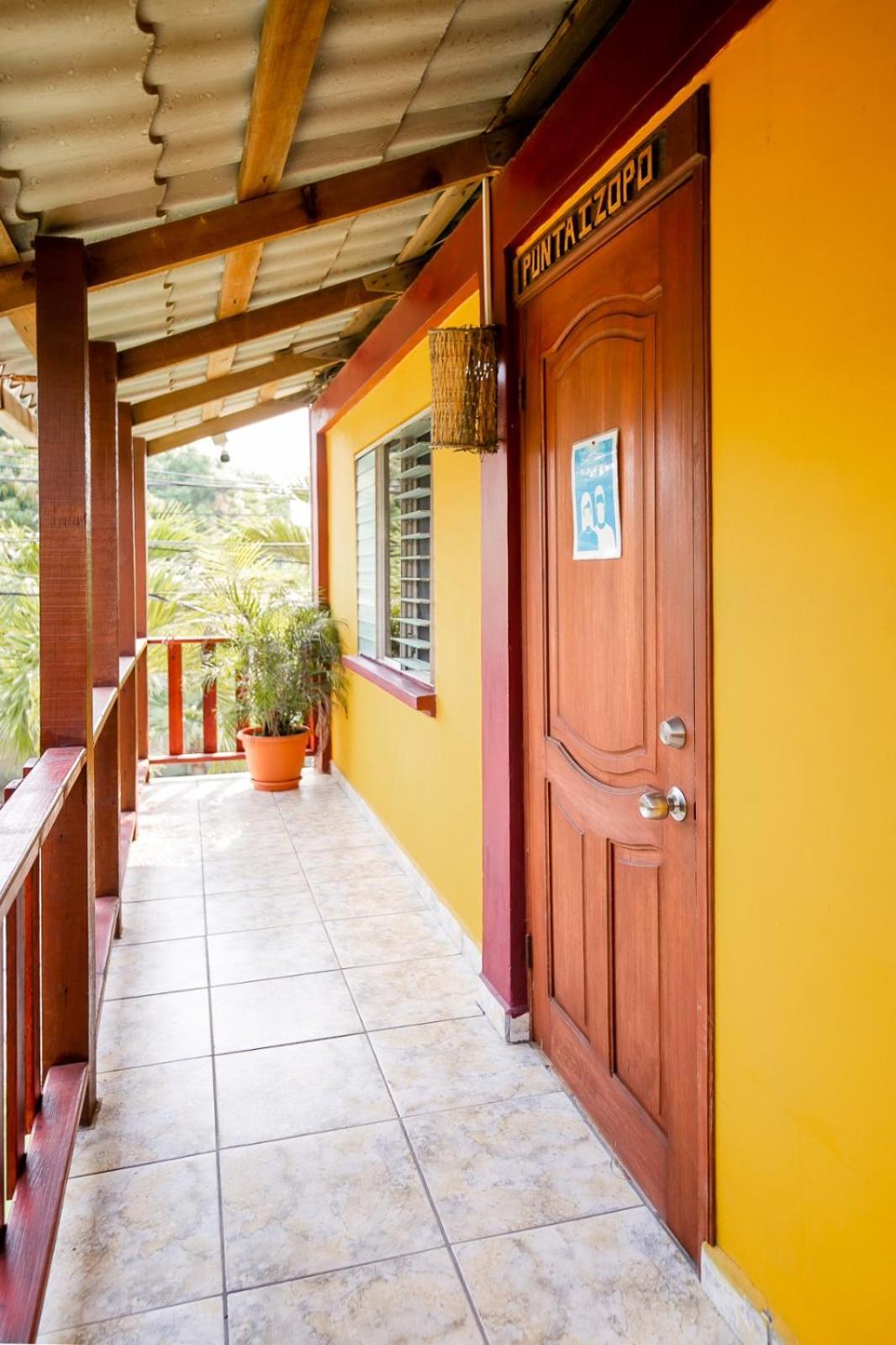 Hotel BAHÍA Tela Exterior foto